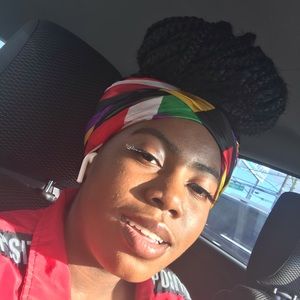 Meet your Posher, Jaii